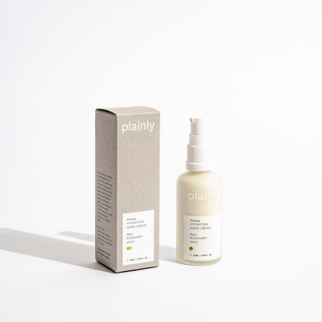 Plainly packaging with Gmund paper